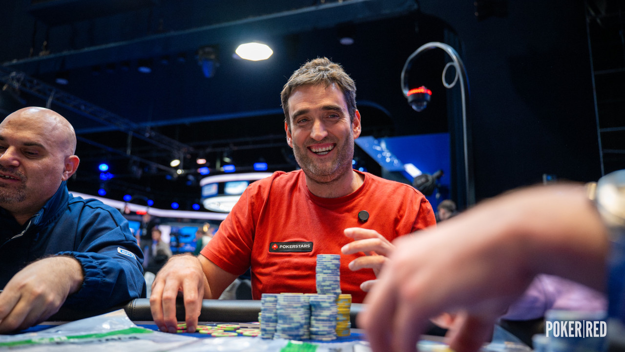 Raúl Mestre vuela en el Día 2 del Main Event