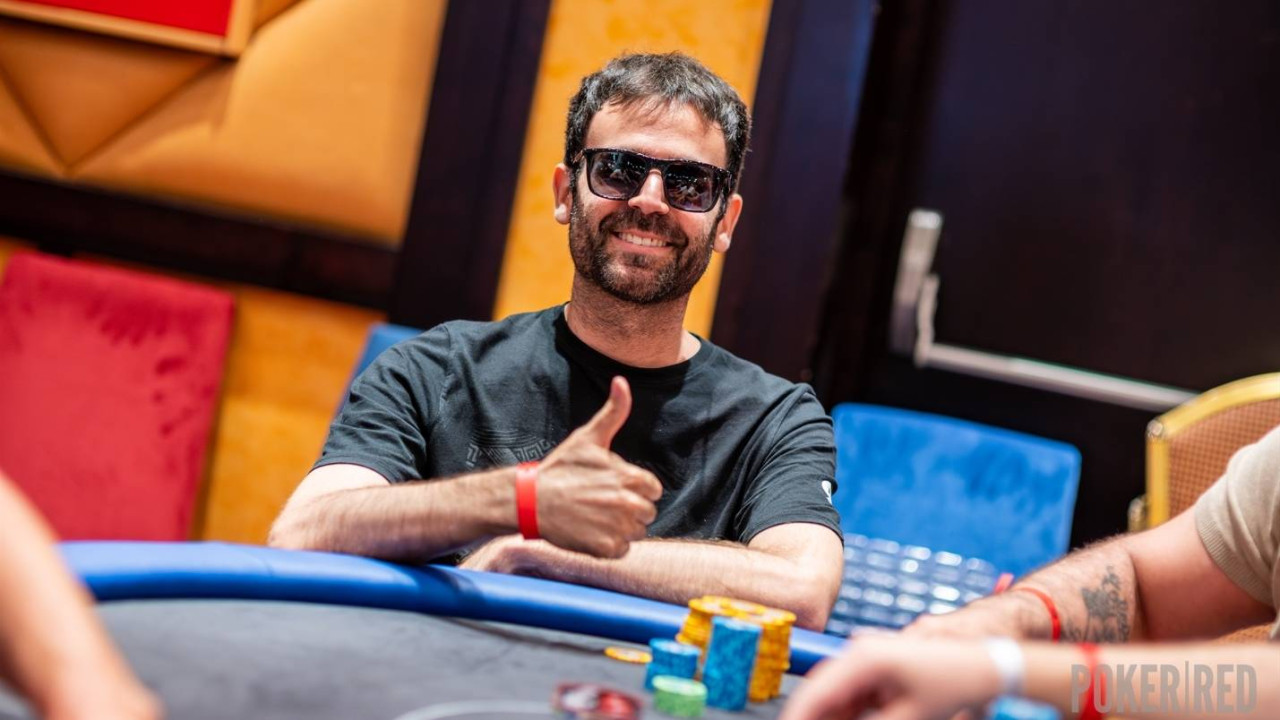 Artús Giménez ante su segunda oportunidad de conseguir la pica en el ESPT-UKIPT Málaga Main Event