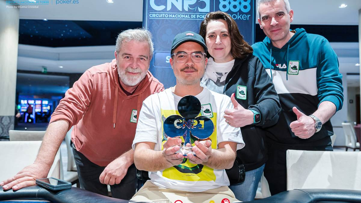 Carlos Dominguéz triunfa en las Copag Series mientras Alejandro Caballero destaca en el Día 1C del Main Event 