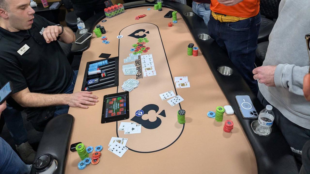 The Lodge Card Club entrega un bad beat Jackpot de 290.000 $