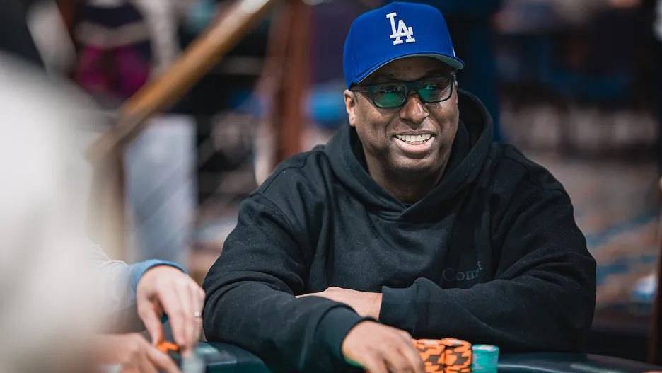 Maurice Hawkins sigue imprimiendo: otro anillo más y nuevo récord con 23 anillos WSOPC