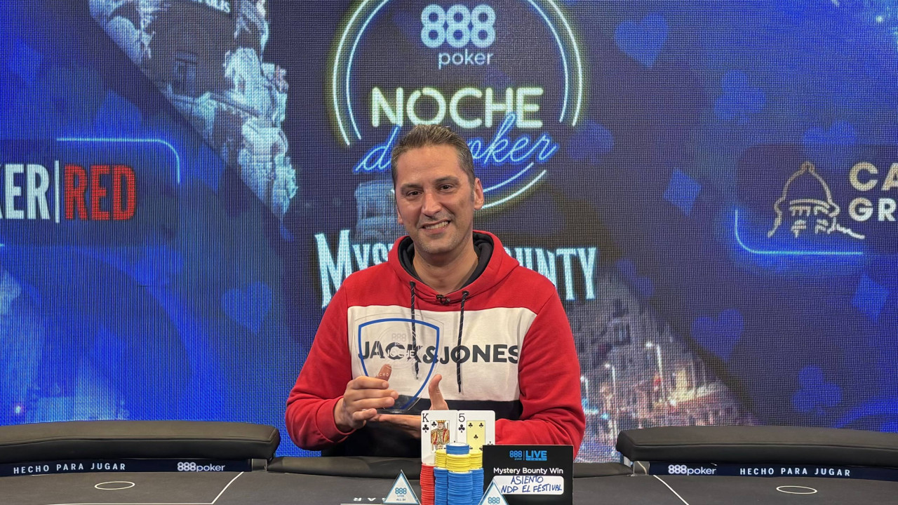 Alberto Reyes se clasifica para la Gran Final de la novena temporada de Noche de Poker