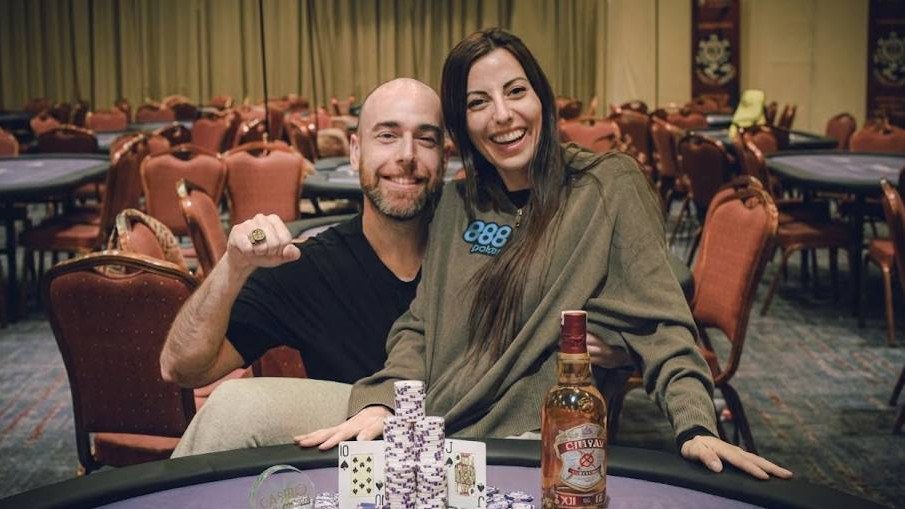 Anillo, 83.000 € y botella de Chivas para Javier Tazón por ganar el SHR en las WSOPC Marrakech