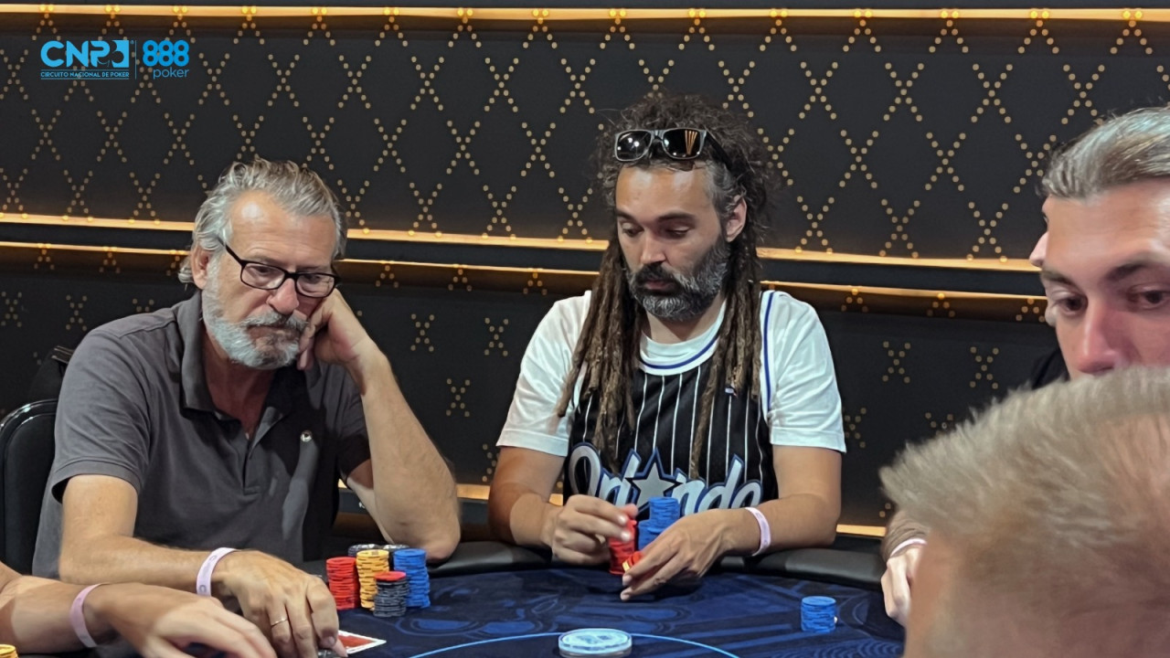 Thiago Luis no pierde protagonismo y lidera a los clasificados en el Día 1B