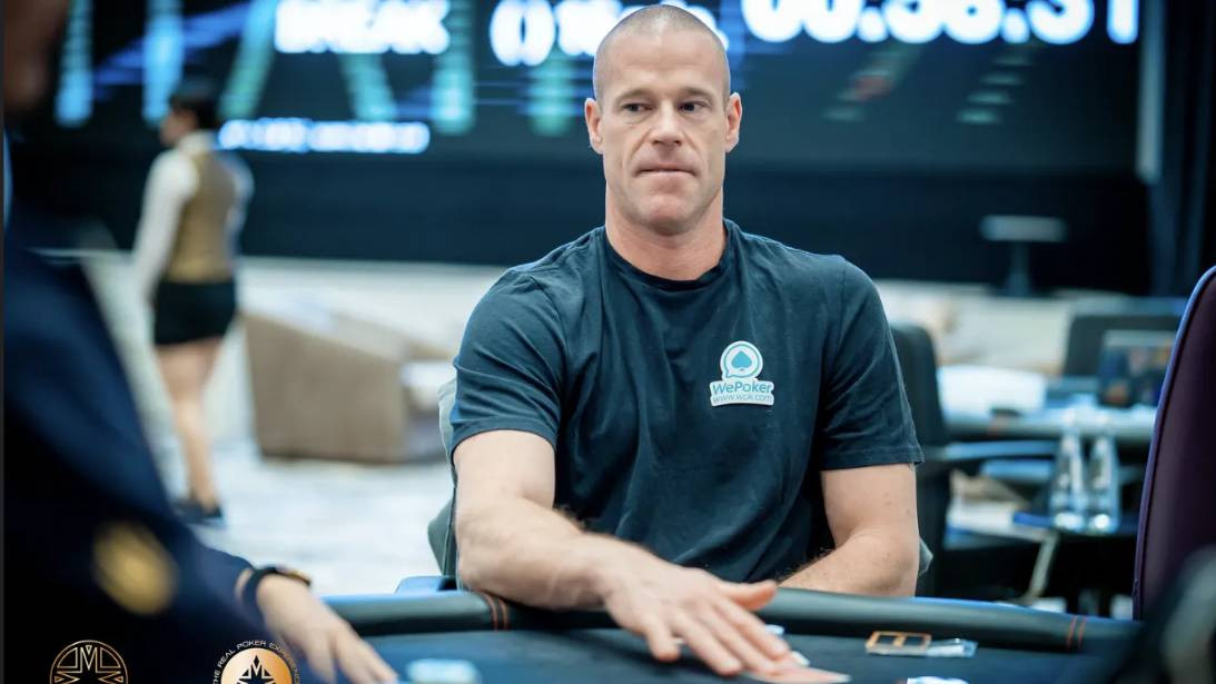 Patrik Antonius lidera una FT del Main Event en la que no pudo estar Elías Gutiérrez