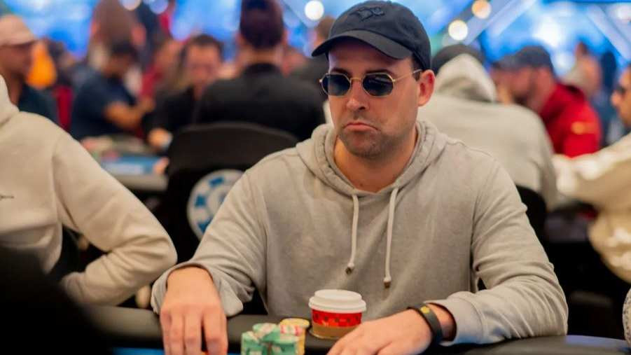 Pascal LeFrancois lidera a los últimos 24 supervivientes del $25k Super Main Event