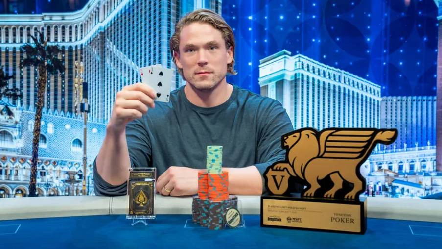 Alex Foxen vuelve a reinar en el Venetian y se lleva 165.235 $