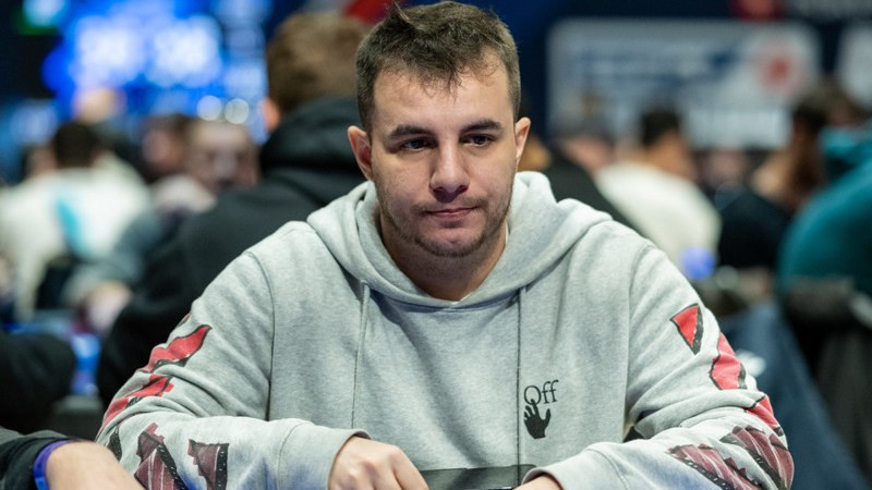 Juanki, Colillas y Pet en busca de la FT del SCOOP Main Event High 