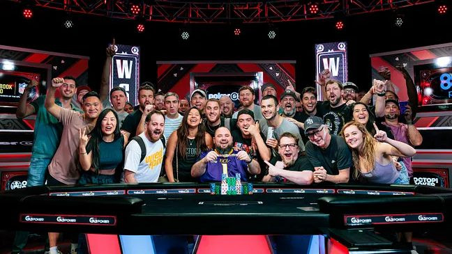 Chris Hunichen gana el Event #47: $100,000 HR NLH por 2.838.389 $