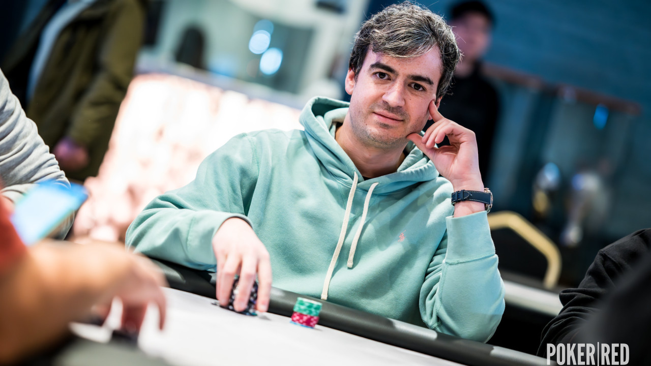 Jugadores de muy alto nivel peleando el High Roller