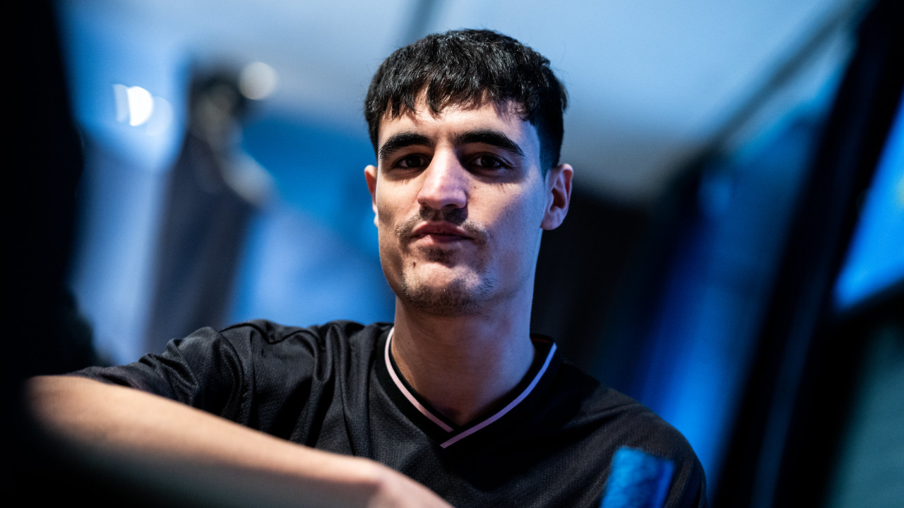 Duelo fraticida entre profesores de Mentopoker