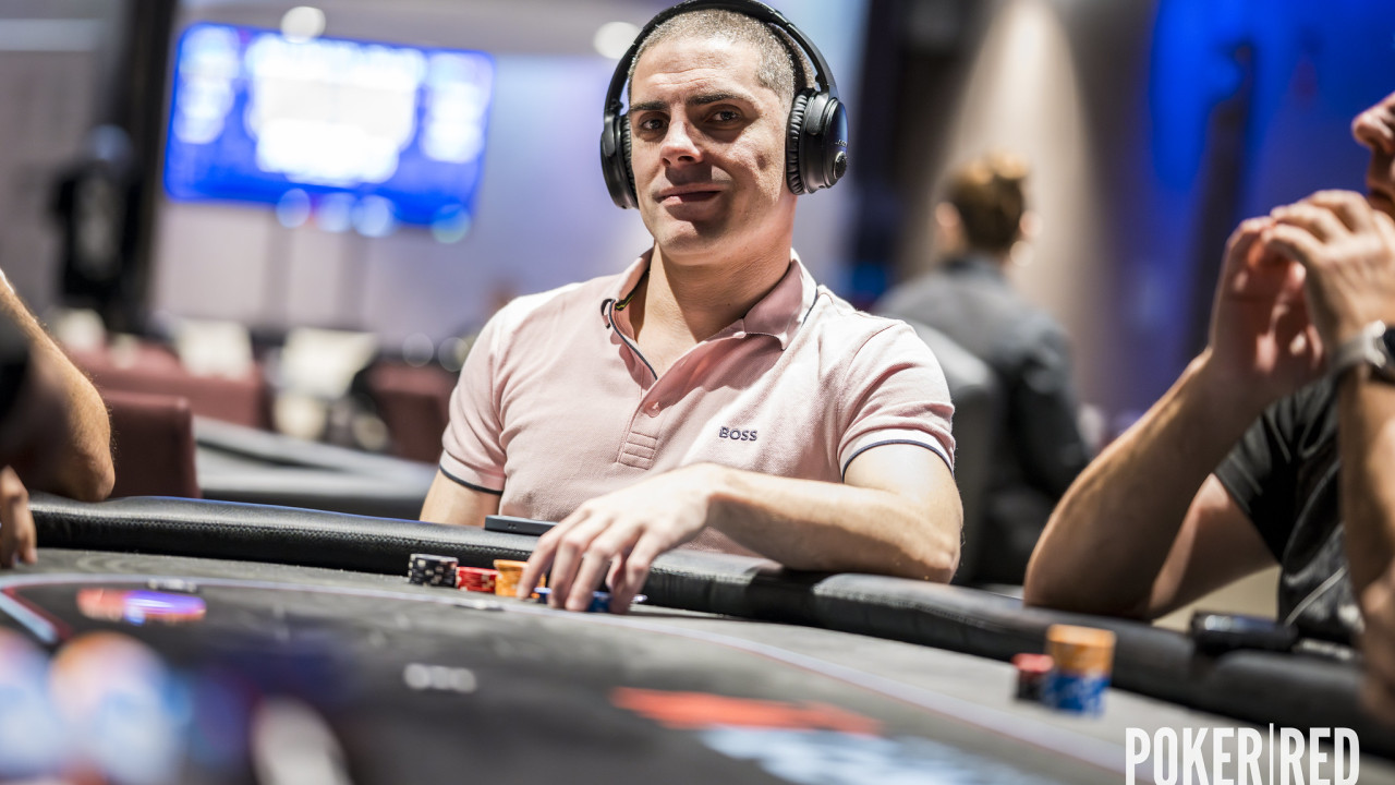 Guillem Nuez empieza a alzar el vuelo en el Día 1B del Main Event