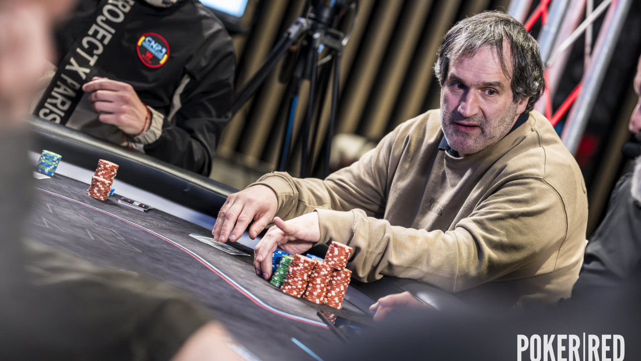 El 9 en flop no es suficiente para salvar a Jose Antonio Landa, que cae 6º por 15.450€