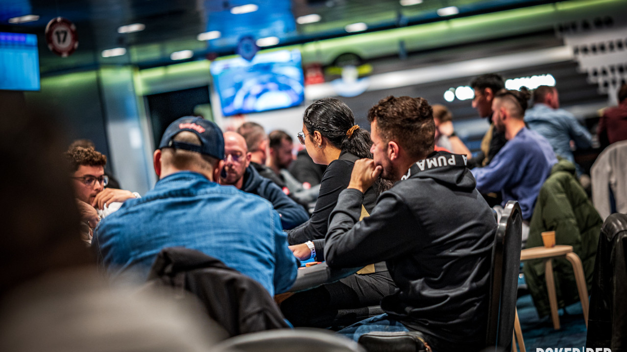 La friolera de 254 jugadores desfilan hacía el primer break del día