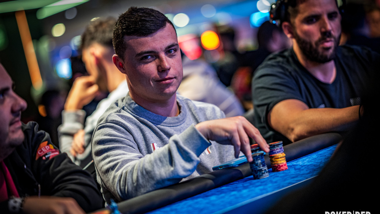 Iñaki "Txikuri" Aguirre consigue doblarse en el Main Event