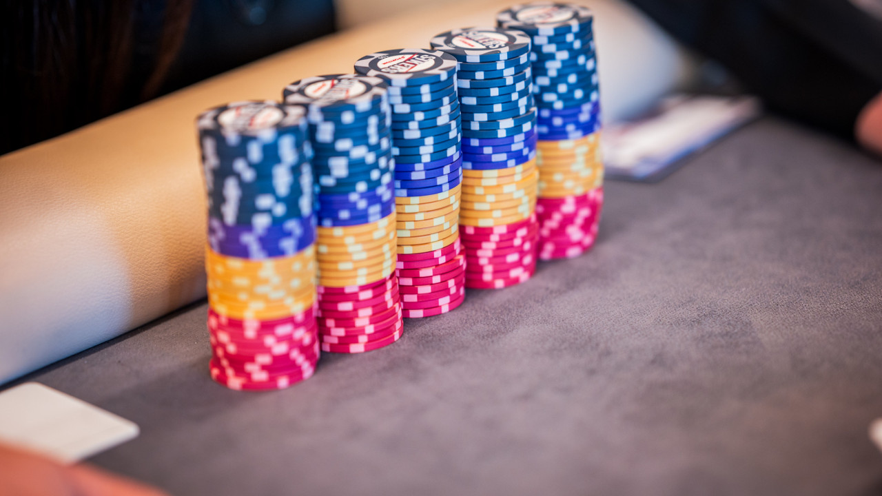 ¡Llega a su fin el Día 1B del Main Event!
