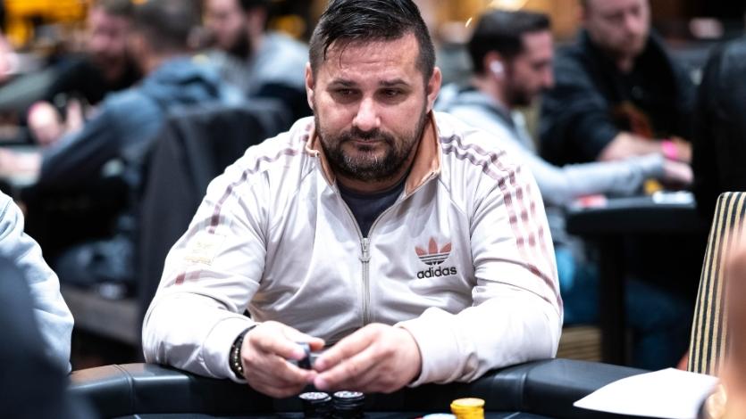 Marian Dicu respira con un buen double up