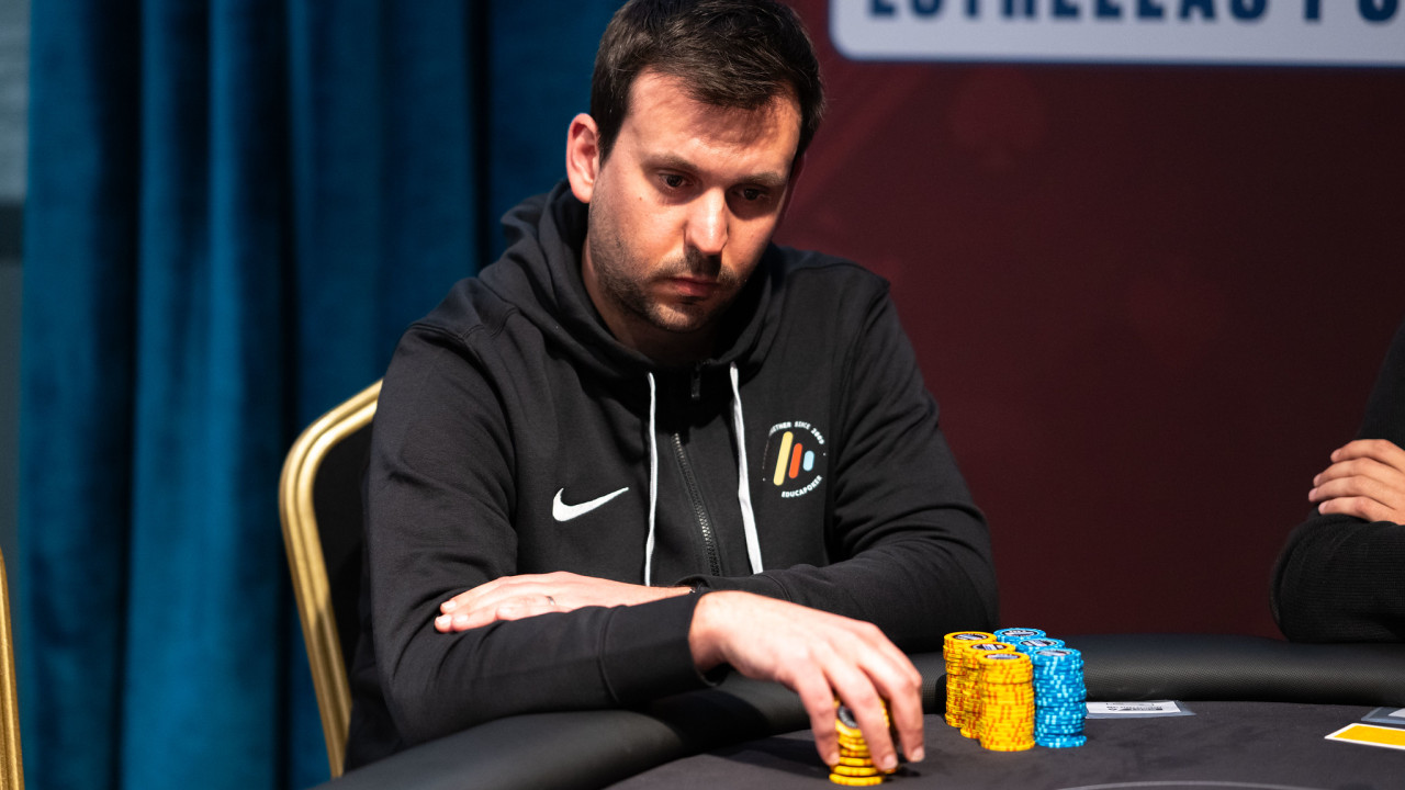 Nooooo... Que mala suerte hemos tenido. Bernat Capdevila y Sergi Panella eliminados en la misma mano
