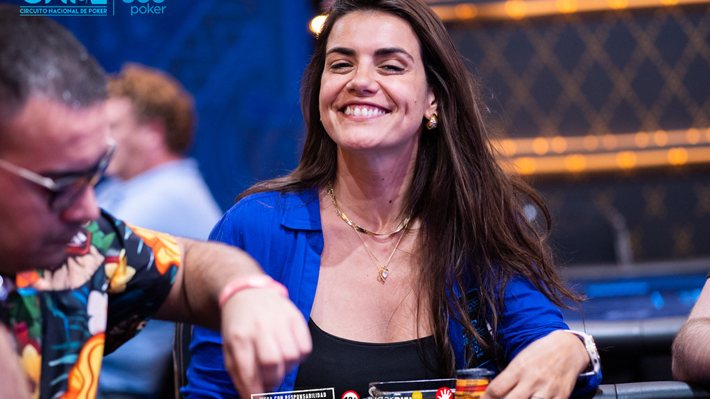 Fin de registro en el Main Event con 414 entradas