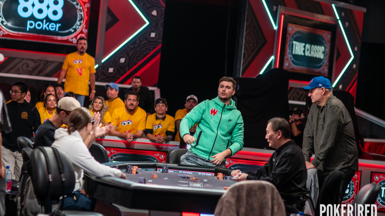 ¡Andrés González se dobla en los primeros compases del Día 9! 
