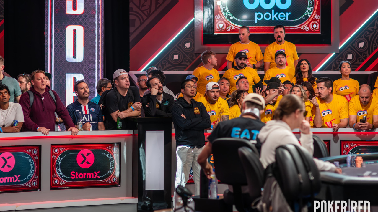 Jonathan Tamayo, shortstack del torneo, también consigue doblarse