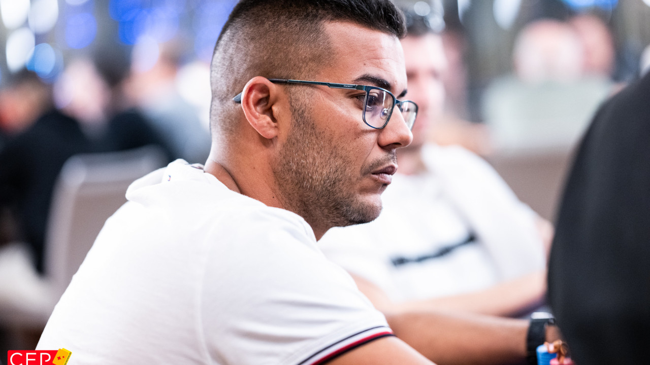 Omar Hernández destroza a Cristian Vilches