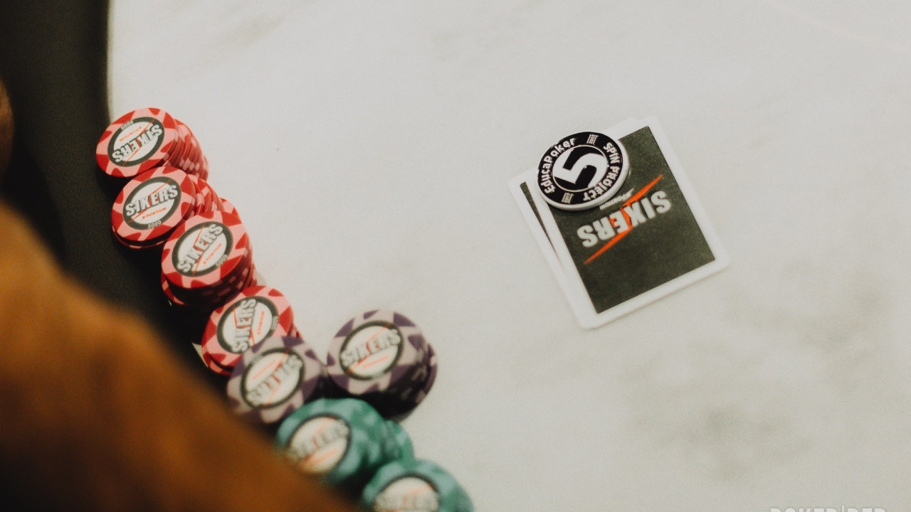 Abel Martínez recupera la salud de su stack a costa de José Criado "JJ"