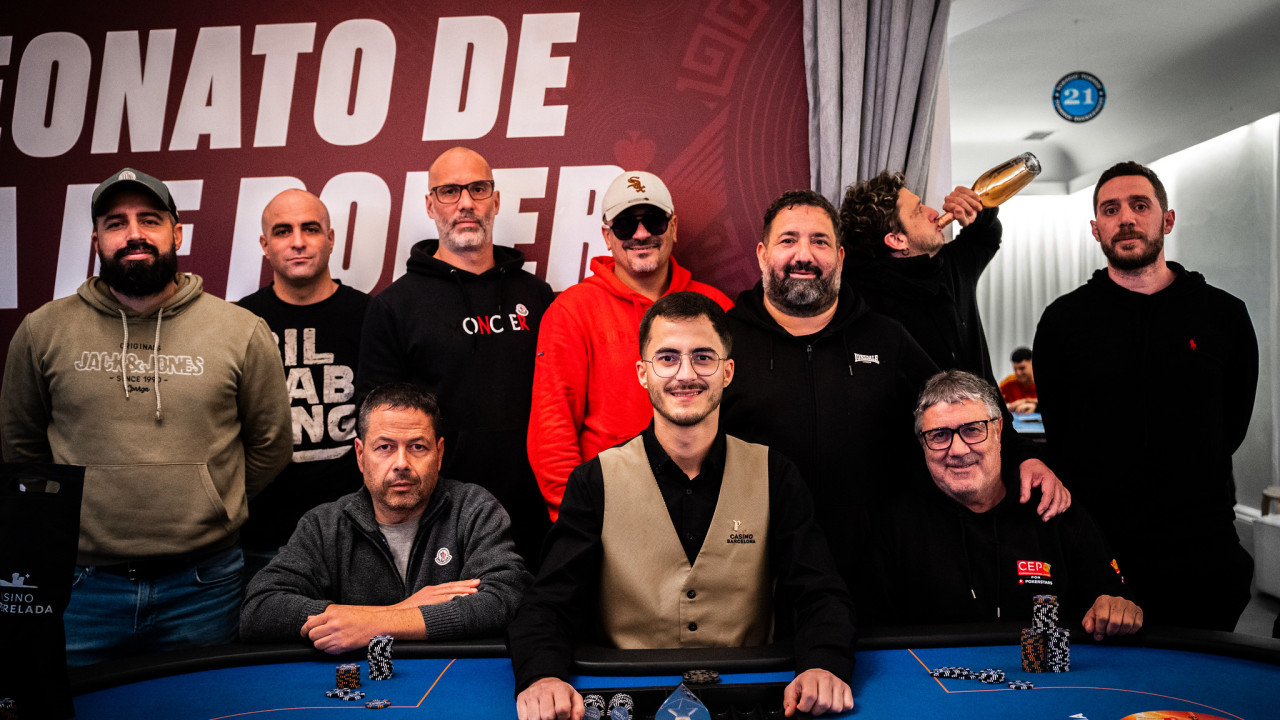 Mesa final en el Mini CEP