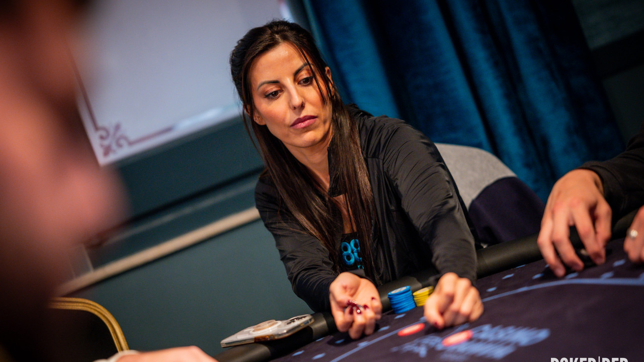 Lucía Navarro y Vivi Saliba se unen al field en el Día 1B