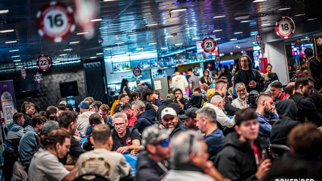 ¡Fin de día en el cuarto flight del Main Event!