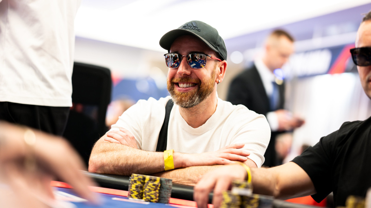 Javier Tazón "Muckedboy" 6 left en el PokerStars Open Main Event