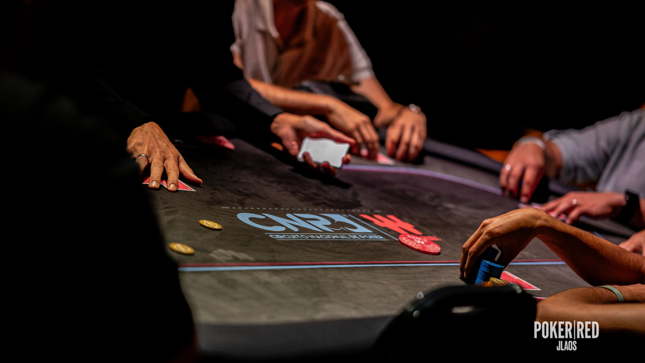 Tripita llena y vuelta al lío en el Main Event