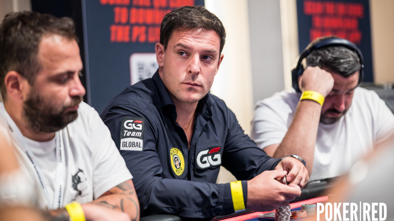 Steve Enríquez sale a flote