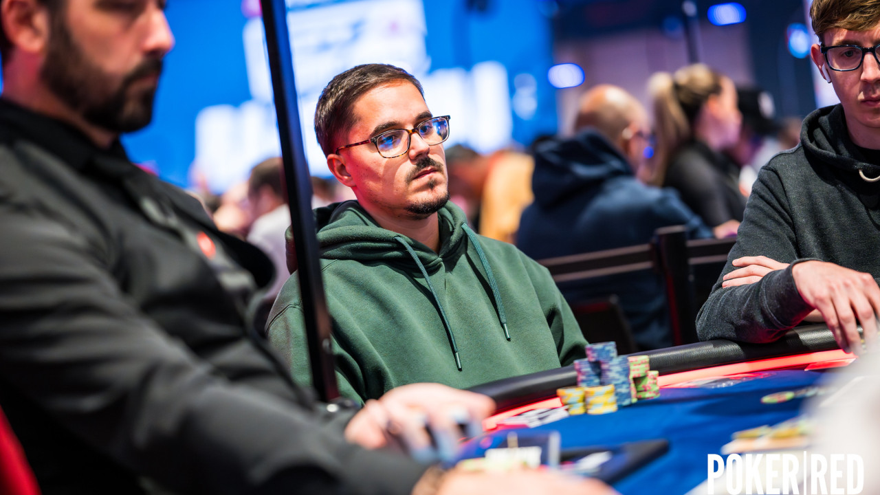 Sergio Carro dobla a Julián Pineda