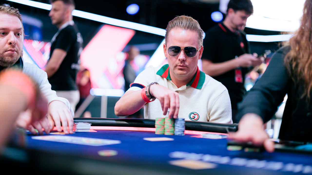 Marc Foggin aplasta a Lauri Saaskilahti (14º, 70.900 €)