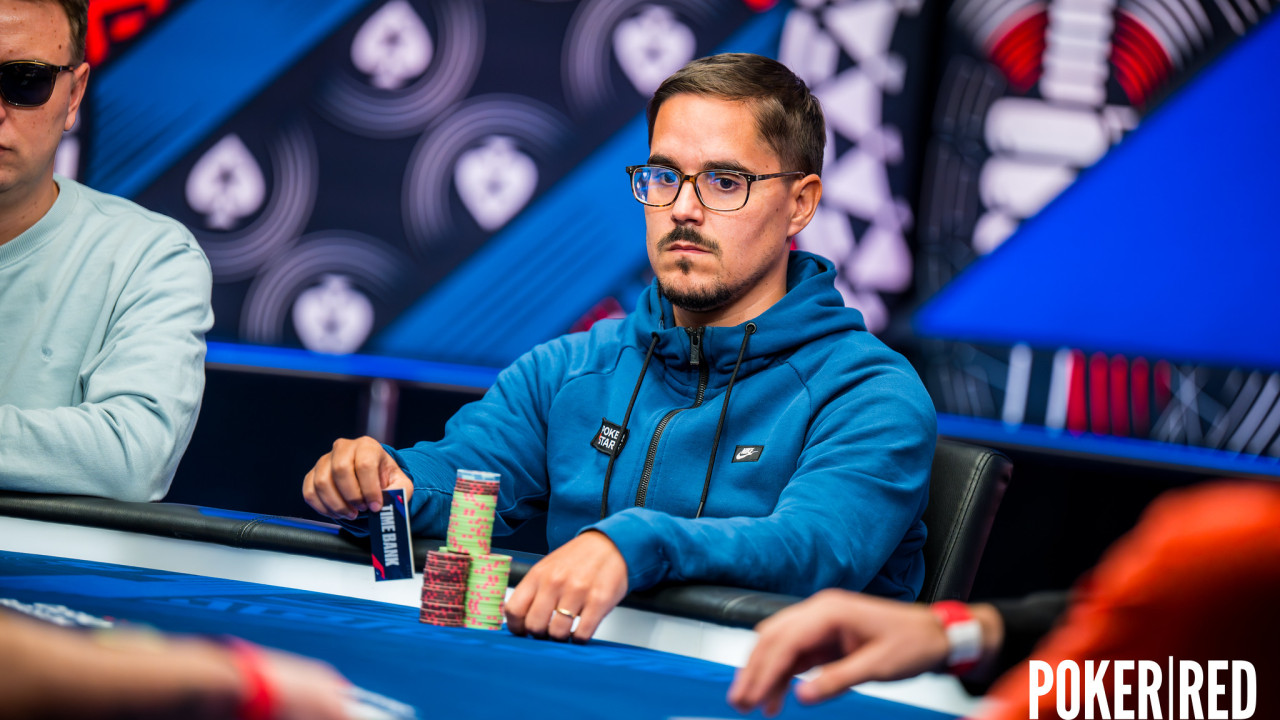 ¡Sergio Carro se dobla contra Webber!