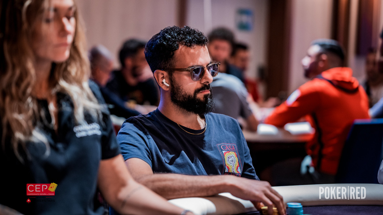 ¡Raphael Godard se dobla hero-calleando a Sergio Leyva y lo deja tiritando!