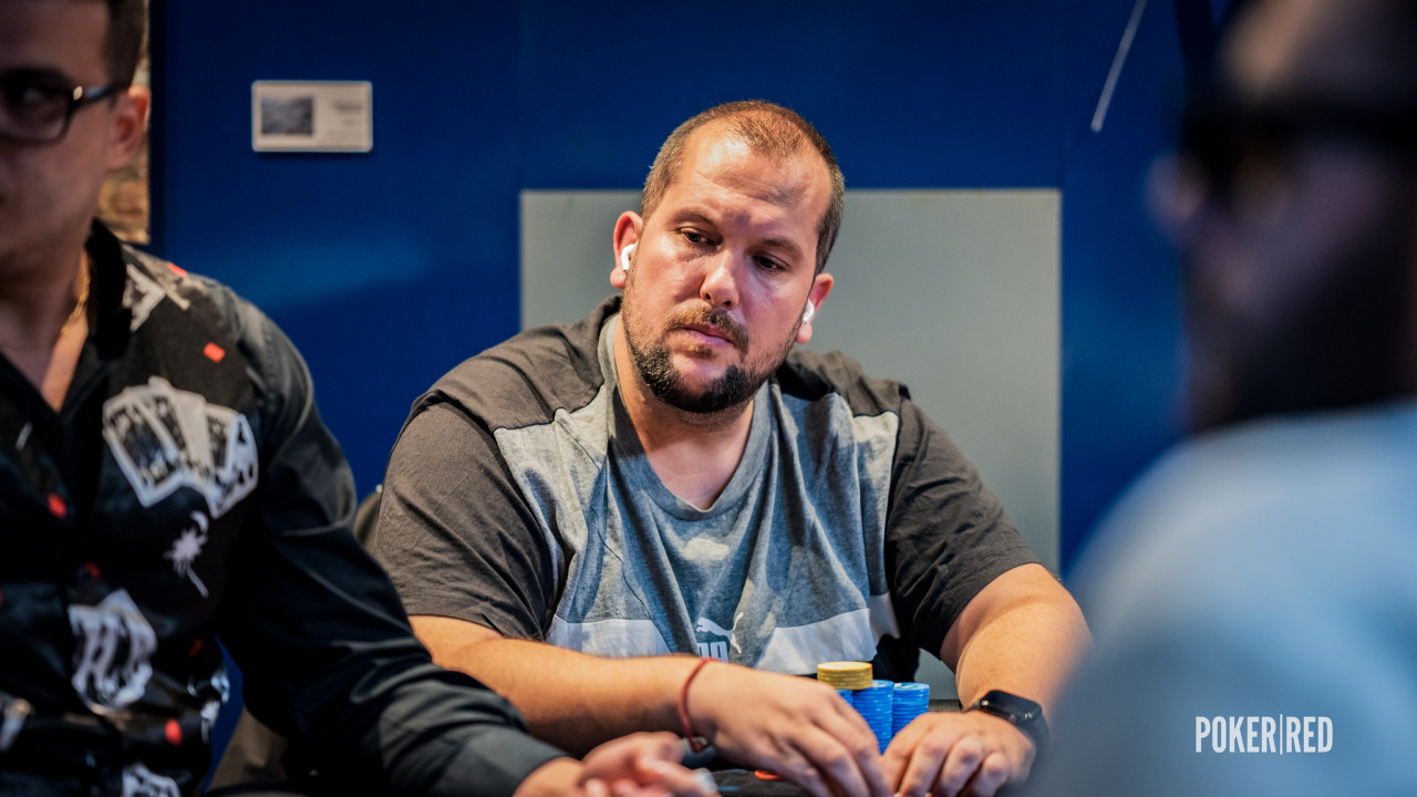 Sergio Santos cae contra "Voro" en 21ª posición