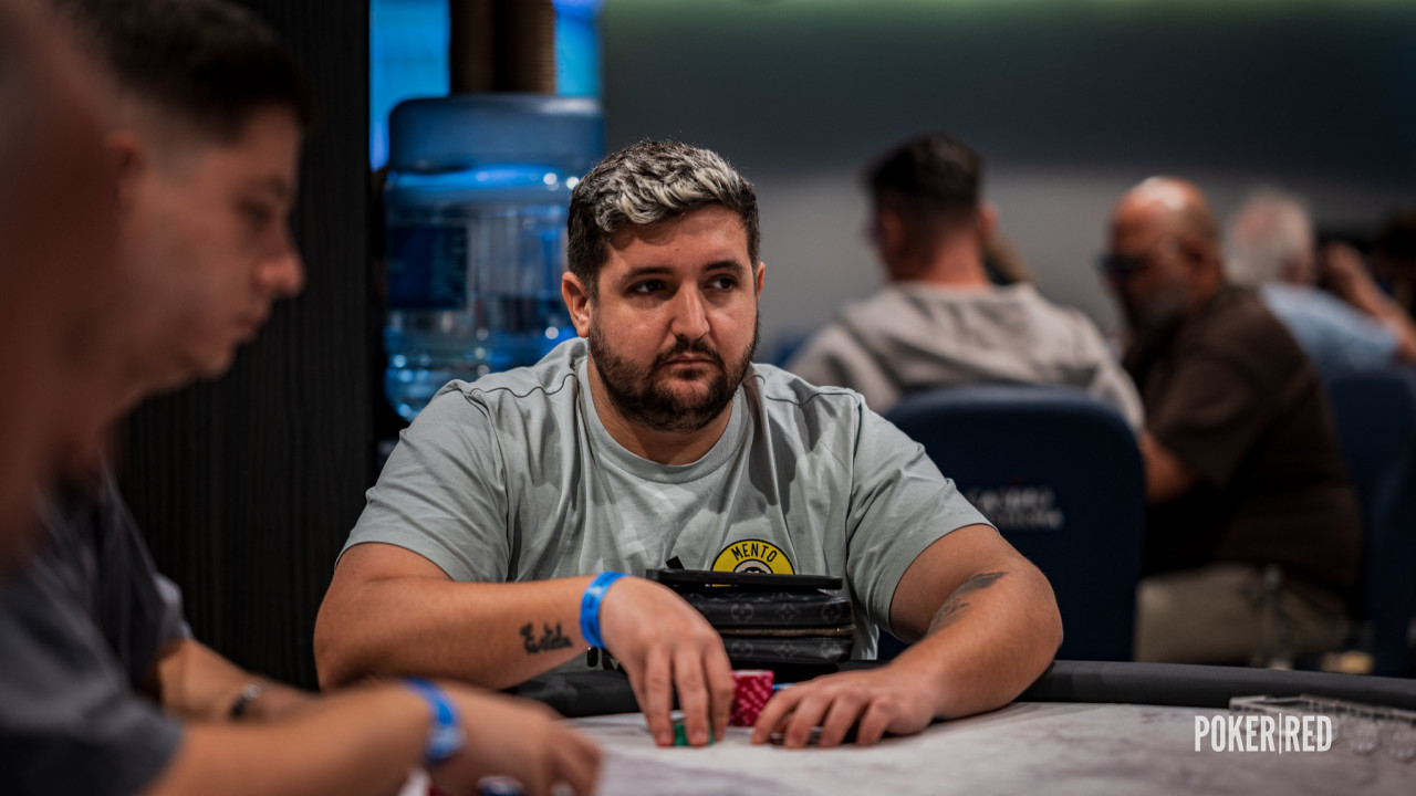 ¡'JJ' pasa de doblarse en la mano previa a convertirse en el primer eliminado de la mesa final!