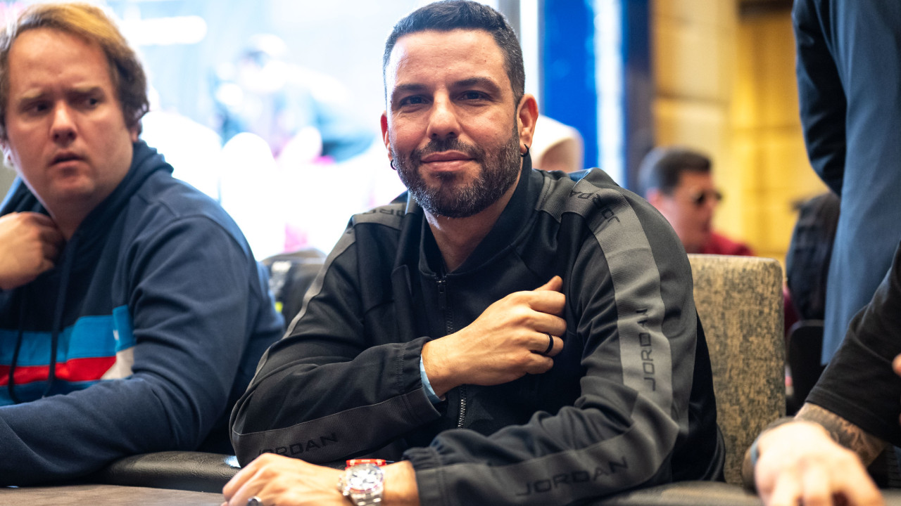 ¡Paco Gordillo completa la escalera en river para doblarse!