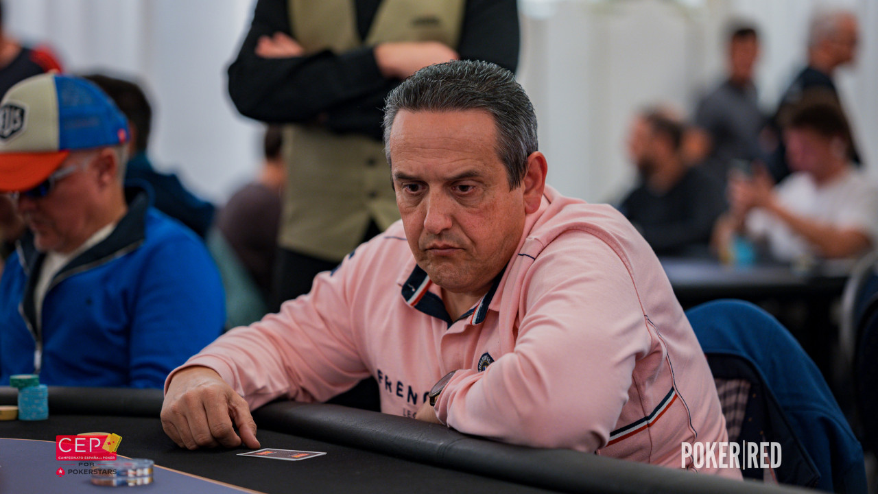 ¡La burbuja explota sobre Alain Cortade con color contra full house!