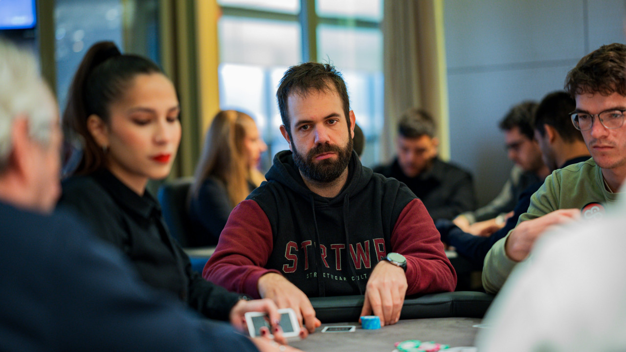 Empieza el mano a mano en el High Roller