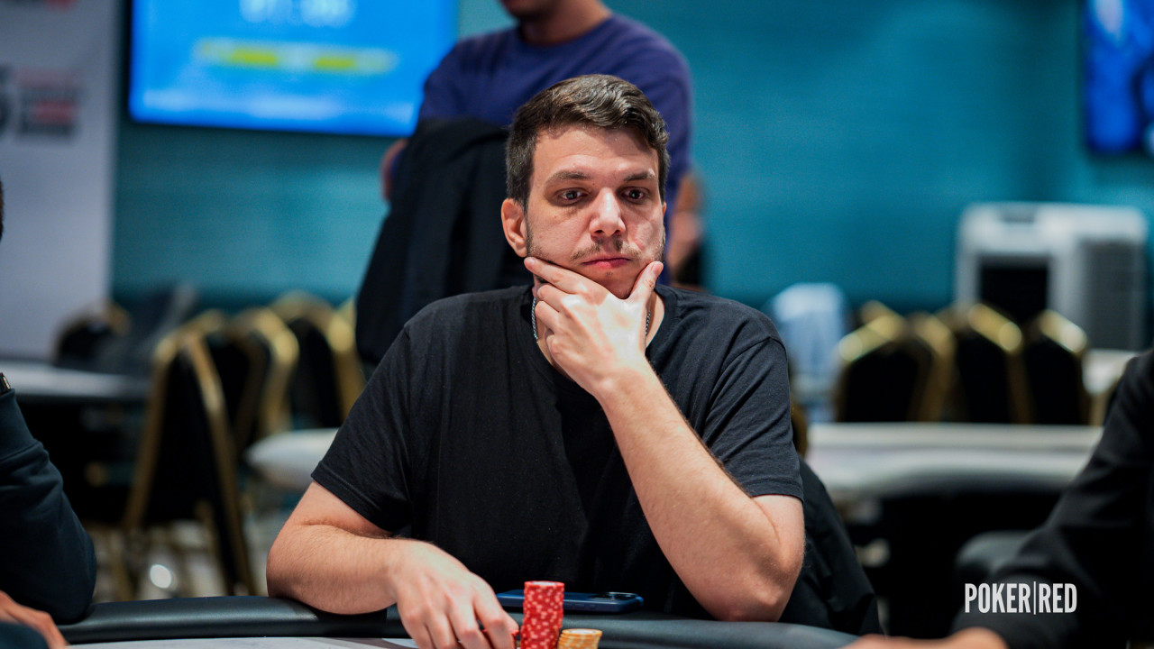 Francisco Alejandro López se dobla a costa de Hugo Benítez