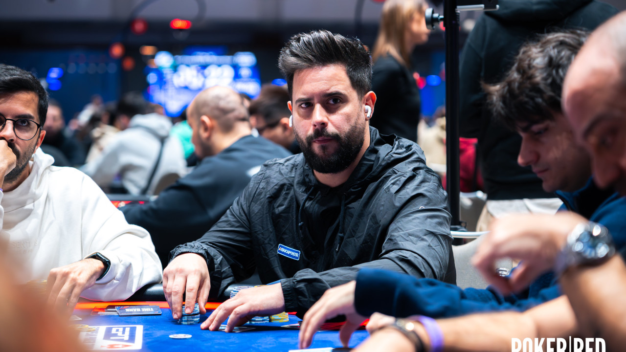 Javier Fernández pone contra las cuerdas a Enrico Camosci