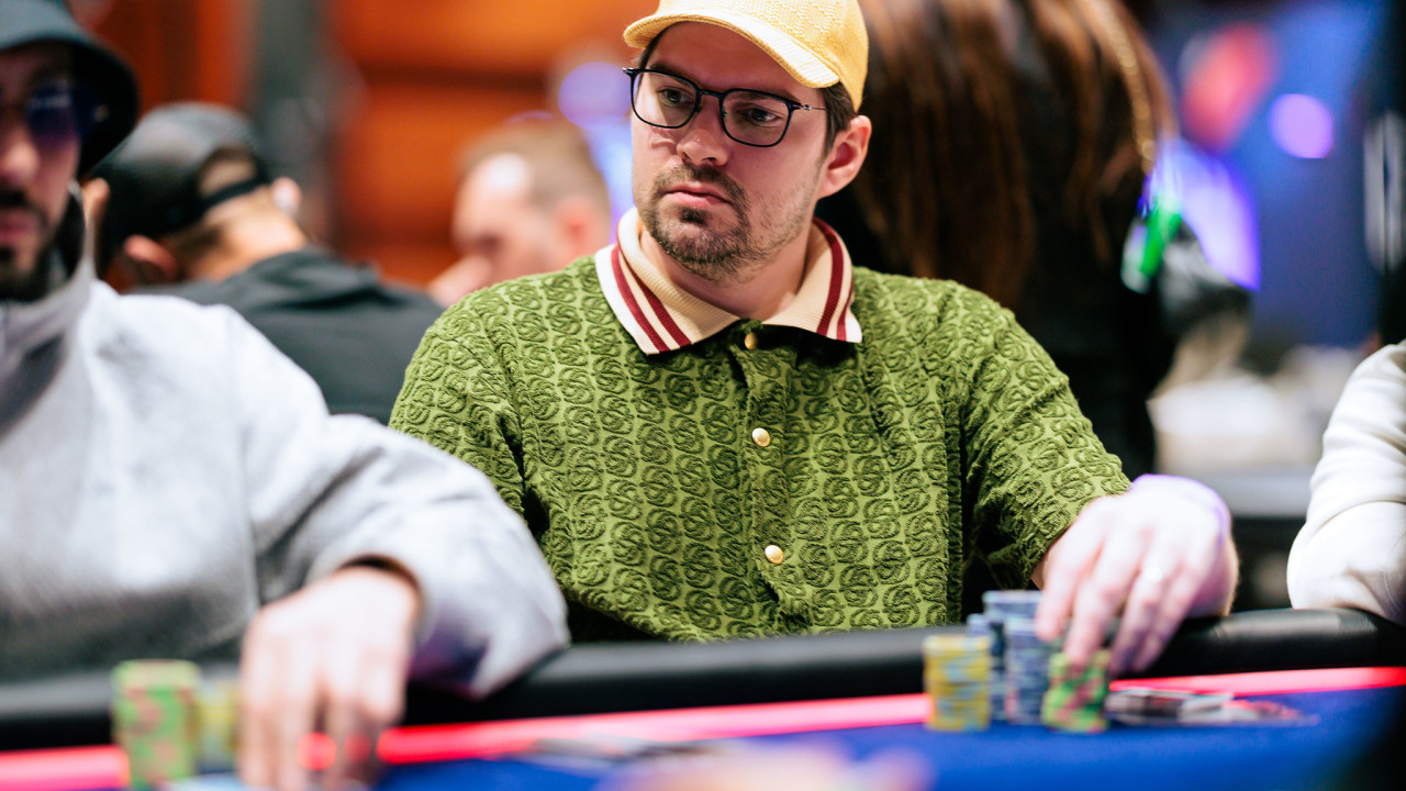 Pasi Laihinen cae en 22.ª posición ante Ding Fan