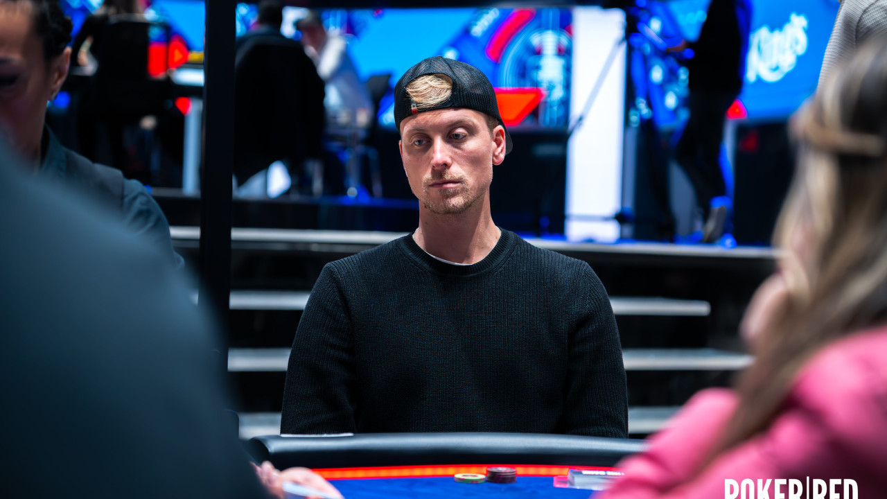 Filippo Ragone sale del pozo