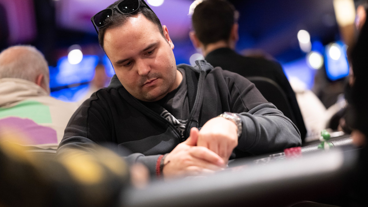 ¡Jose Lozano 'Hardvanzo' encuentra el call para doblarse!