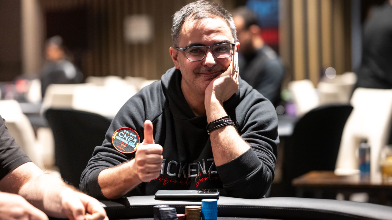 El Campeón Nacional estrena el patrocinio jugando el High Roller
