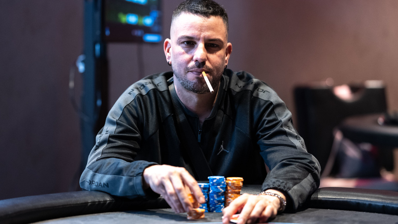 Paco Gordillo se lleva un 3-bet pot