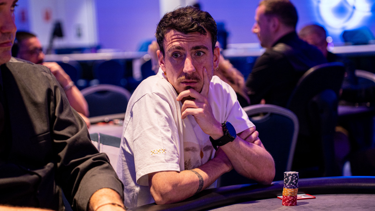 Zurriagazo al stack de 'Diegottuso'